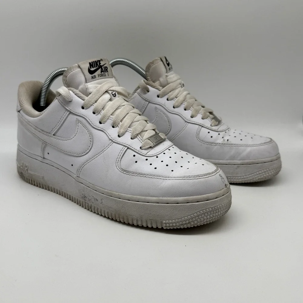 Nike Air Force 1 Low FlyEase Mens 7.5 White FD1146-100 Leather Sneakers
